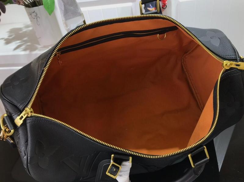 Luxe Touch Bags -   2465