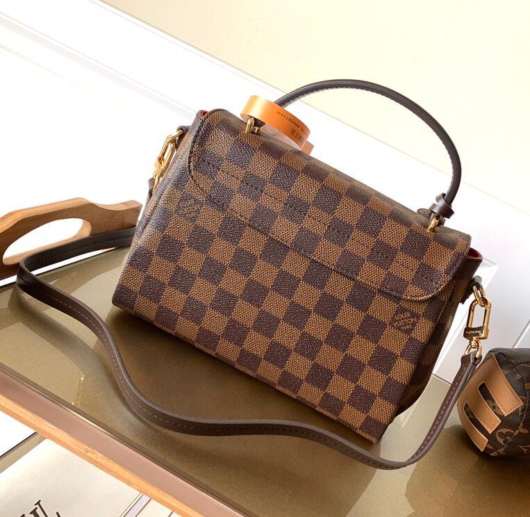 Luxe Touch Bags -   2512