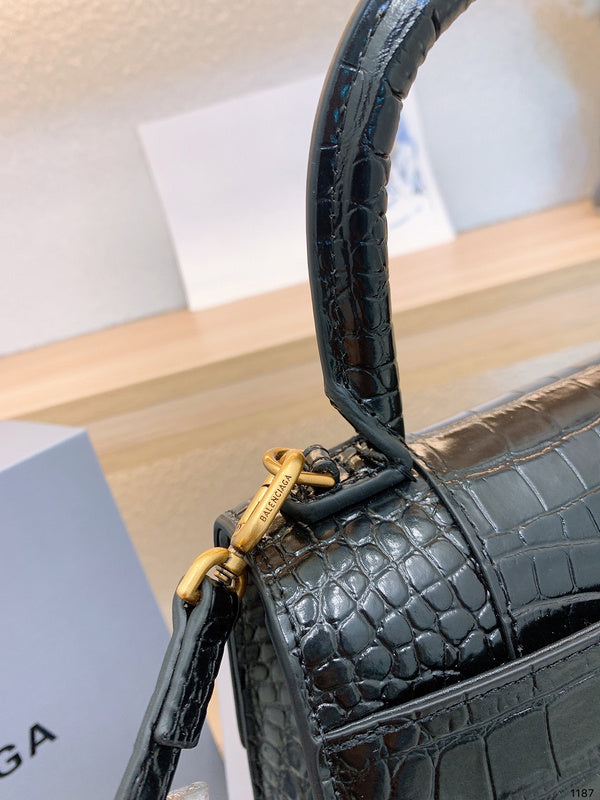 Luxe Touch Fashion - BGA Bags - 1590