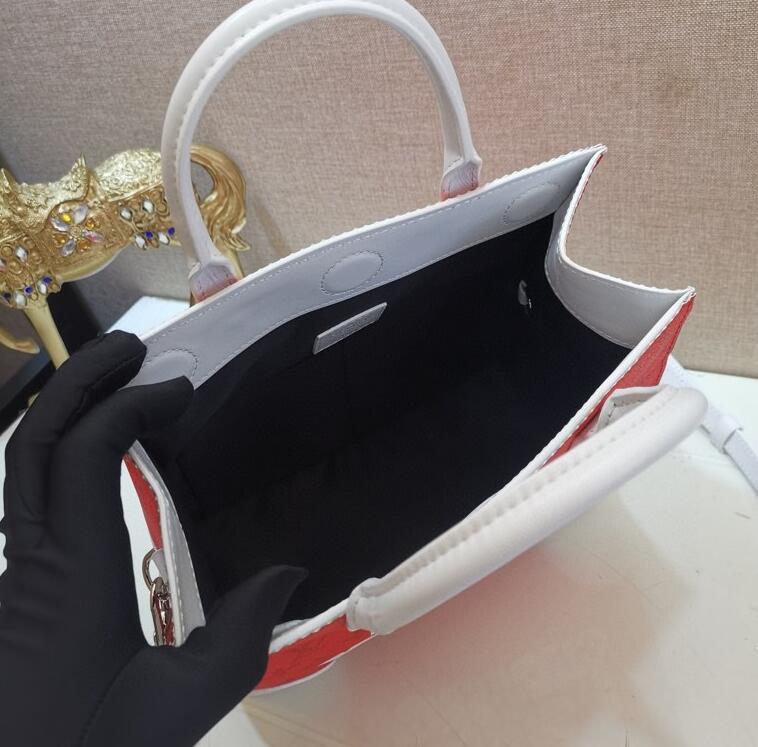 Luxe Touch Bags -   2440