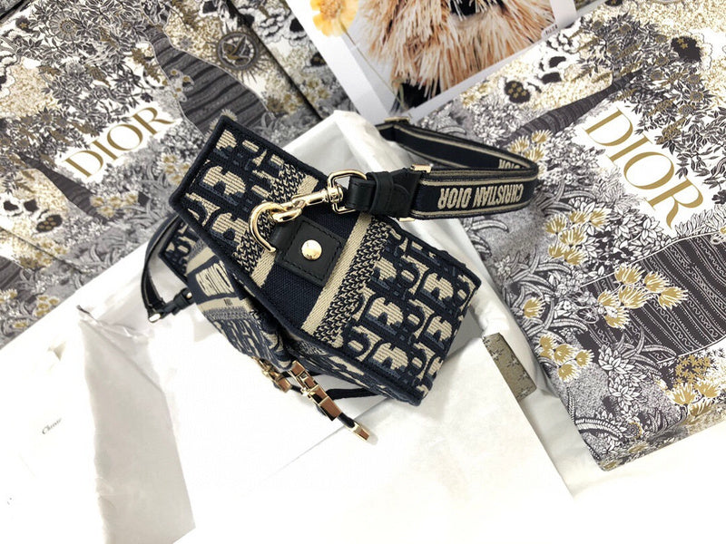 LTB - Luxe Touch Bags - 1585