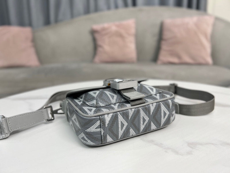 LTB - Luxe Touch Bags - 613