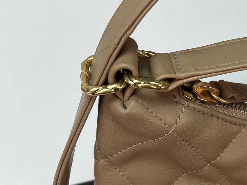 Luxe Touch Bags 

 -  Bags - 2898