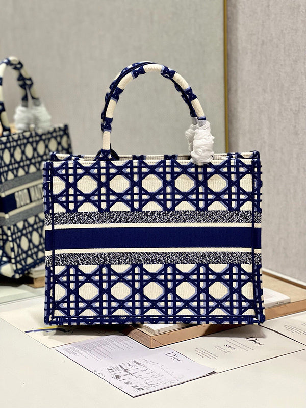 LTB - Luxe Touch Bags - 122
