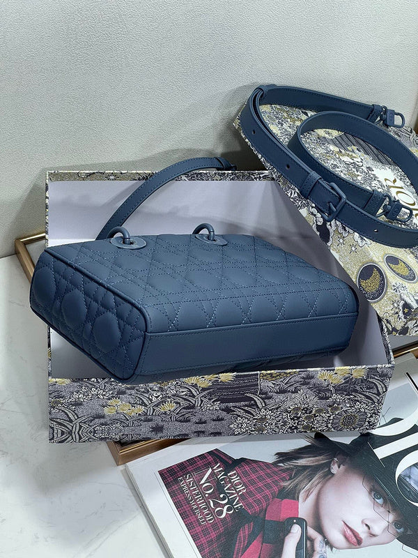 LTB - Luxe Touch Bags - 526