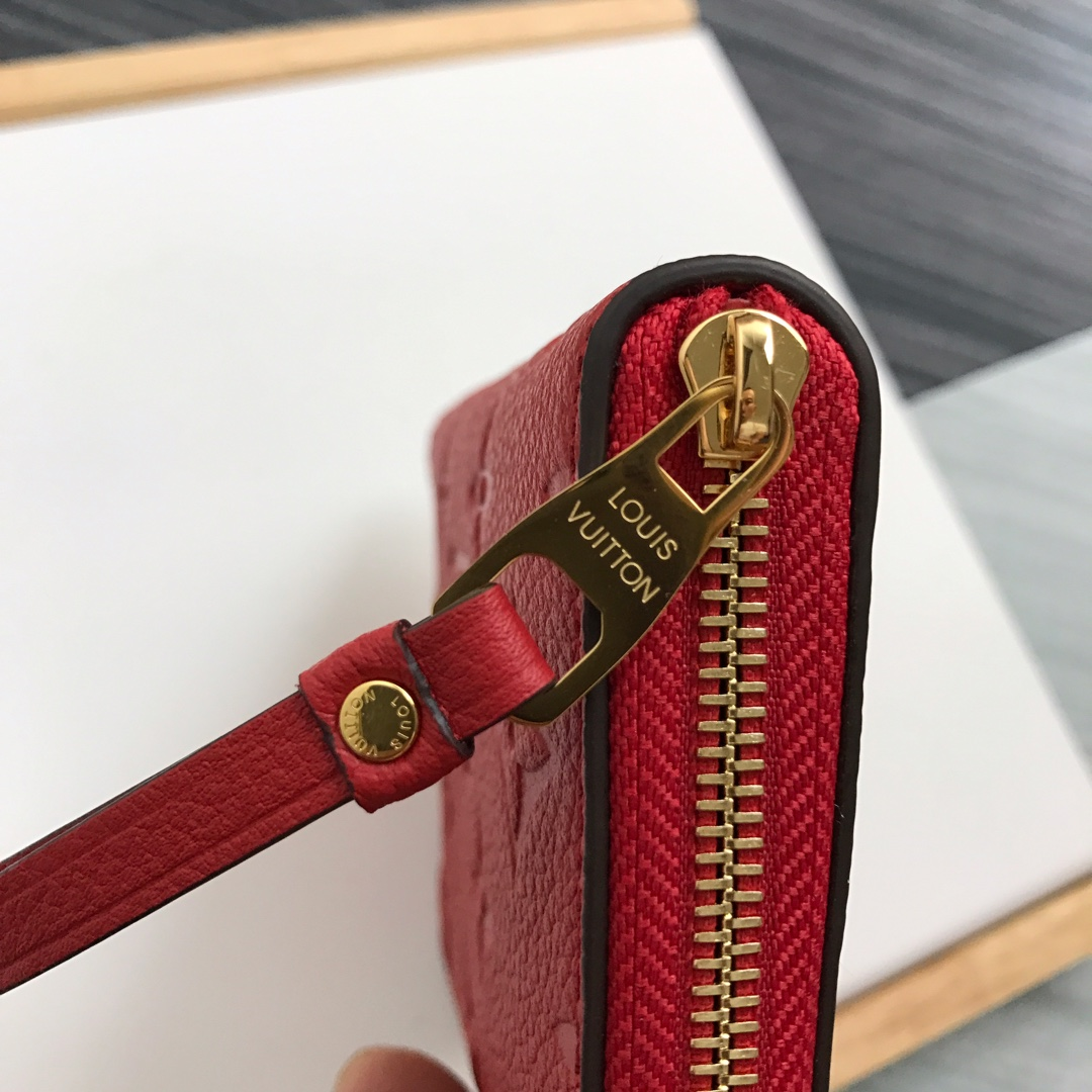 Luxe Touch Bags