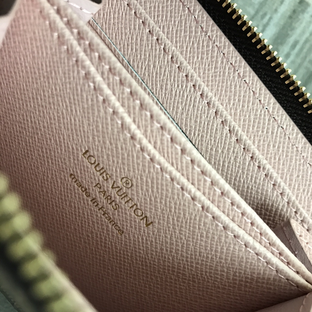 Luxe Touch Bags