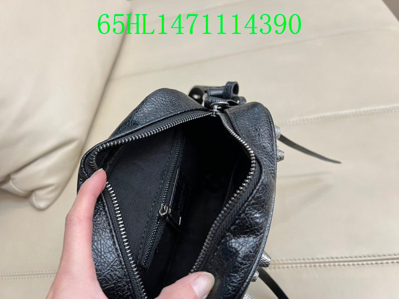 Luxe Touch Fashion - BGA Bags - 1998