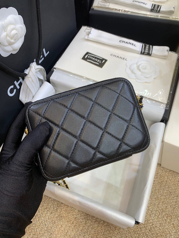 Luxe Touch Bags 

 -  Bags - 3510