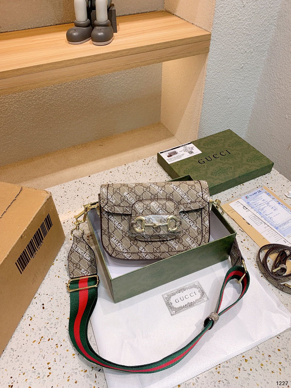Luxe Touch Fashion - BGA Bags - 1524
