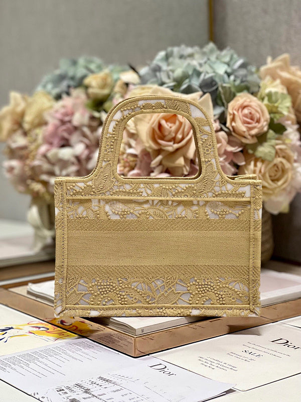 LTB - Luxe Touch Bags - 667