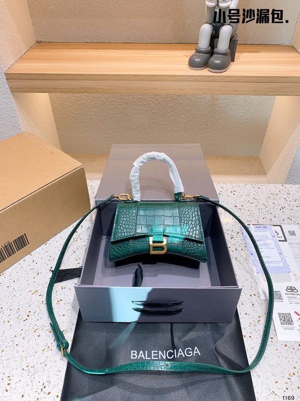 Luxe Touch Fashion - BGA Bags - 1521