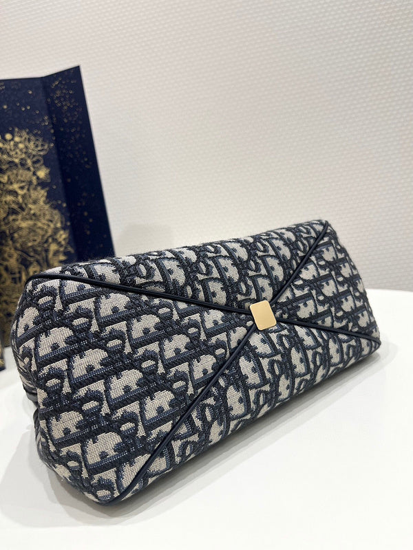 LTB - Luxe Touch Bags - 772