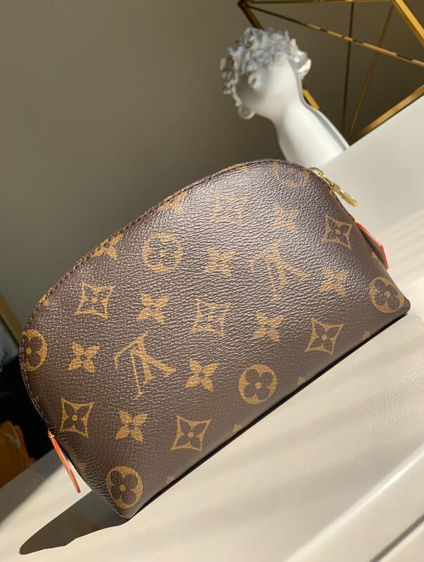 Luxe Touch Bags -   2636