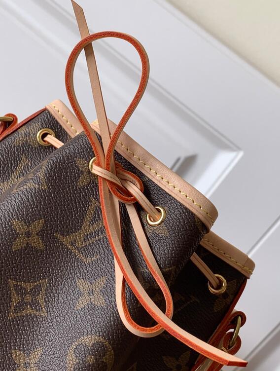 Luxe Touch Bags 

 - LTB Bags - 2525