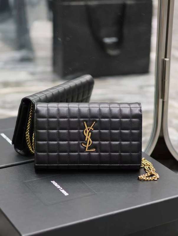 Luxe Touch - SLY Bags 666