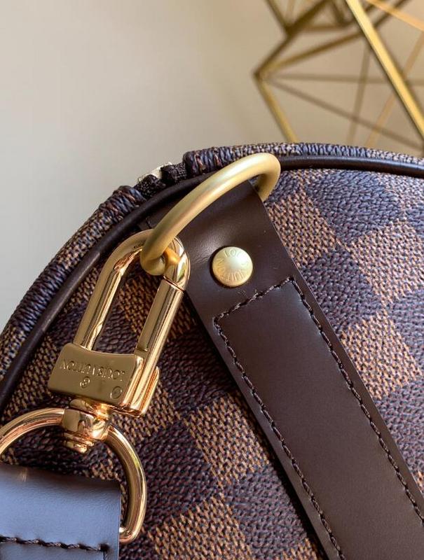 Luxe Touch Bags -   2610