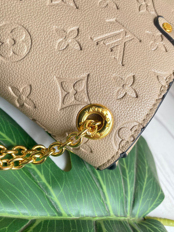 Fashion Luxe Touch bags - 3946
