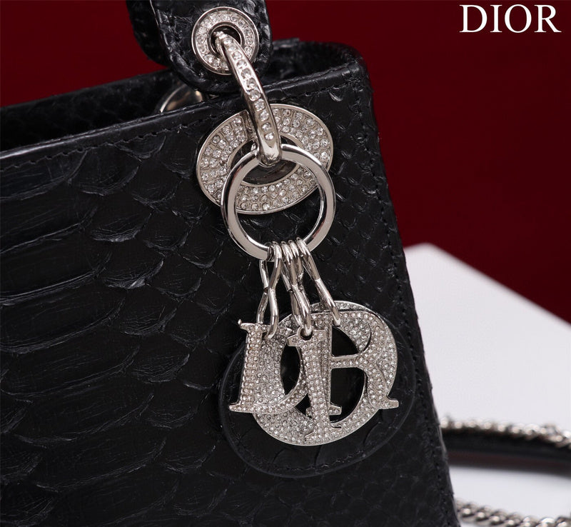 LTB - Luxe Touch Bags - 1683