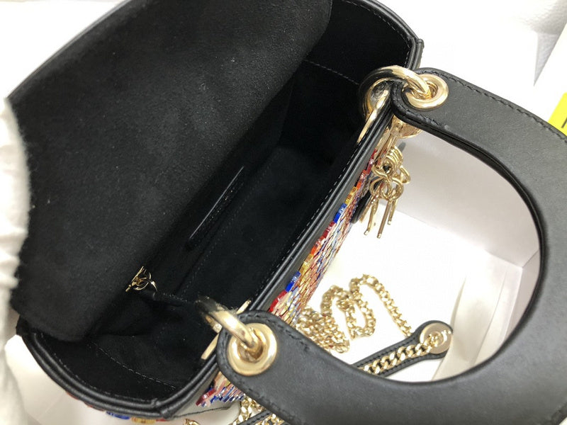 LTB - Luxe Touch Bags - 1944