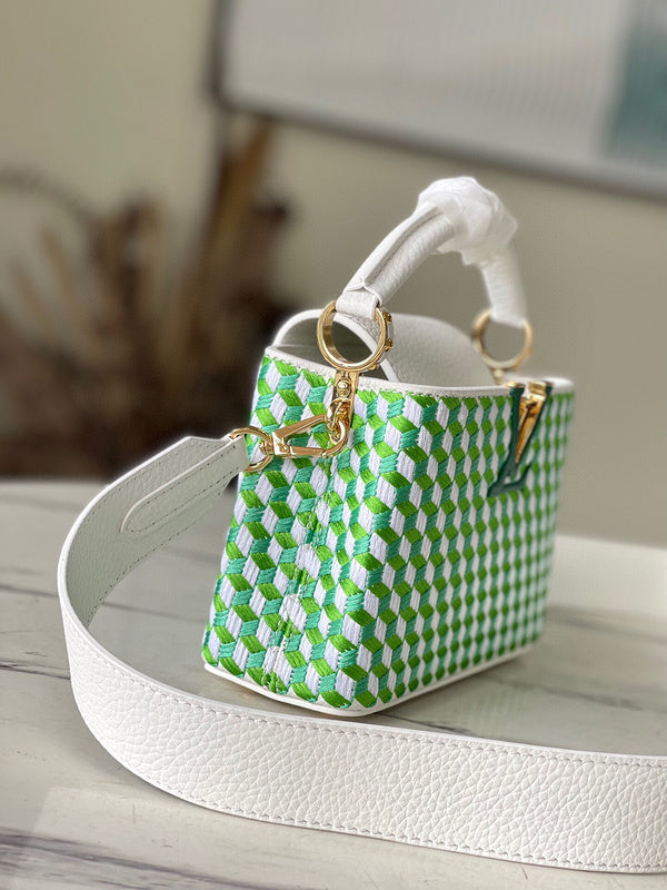 Fashion Luxe Touch bags - 4780