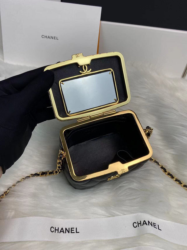 Luxe Touch Bags 

 -  Bags - 3121
