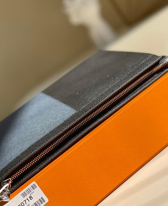 Luxe Touch Bags -   2515
