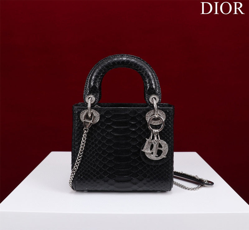 LTB - Luxe Touch Bags - 1683