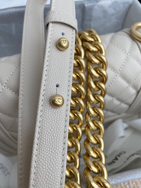 Luxe Touch Bags 

 -  Bags - 3525