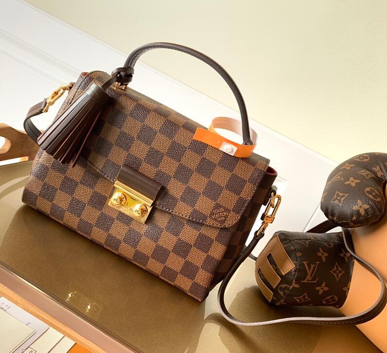 Luxe Touch Bags -   2512
