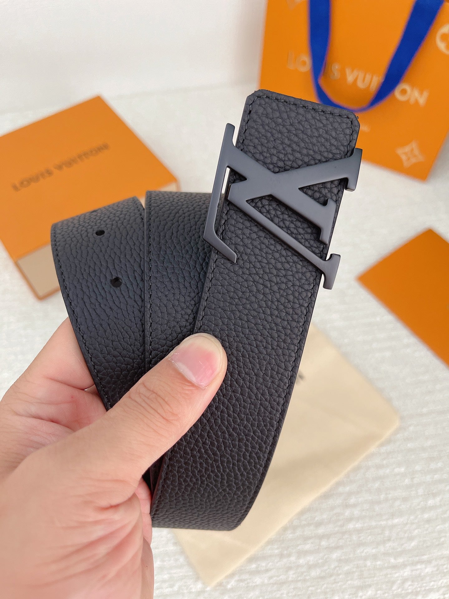 LTB  -Luxury  LUV  BELTS 024