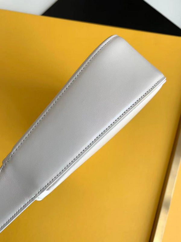 Luxe Touch - SLY Bags 477