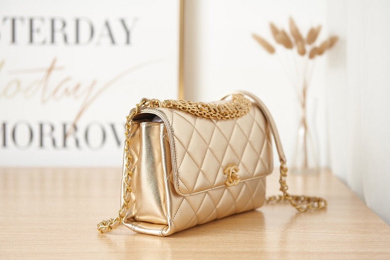 Luxe Touch Bags 

 -  Bags - 2880