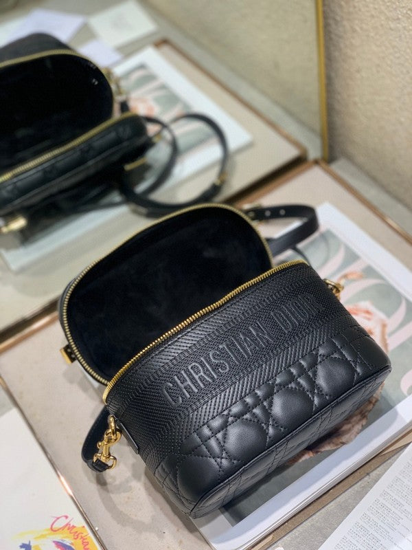 LTB - Luxe Touch Bags - 1946