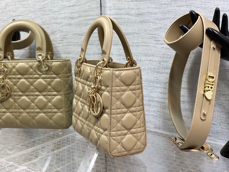 LTB - Luxe Touch Bags - 372