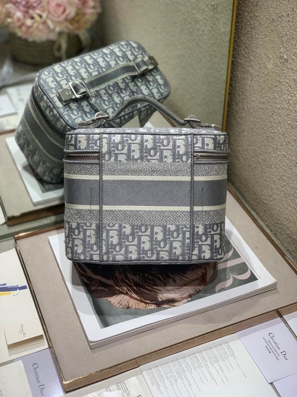 LTB - Luxe Touch Bags - 1947