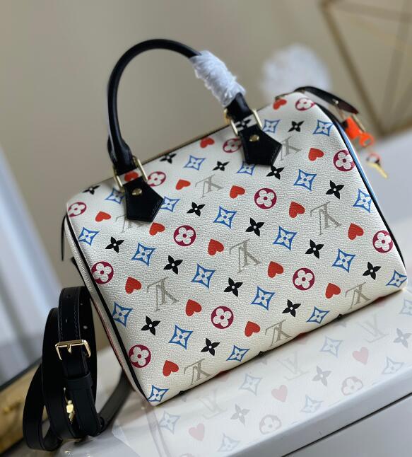 Luxe Touch Bags -   2580