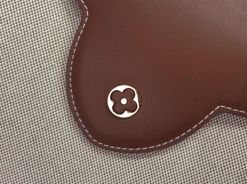 Luxe Touch Bags -   2210
