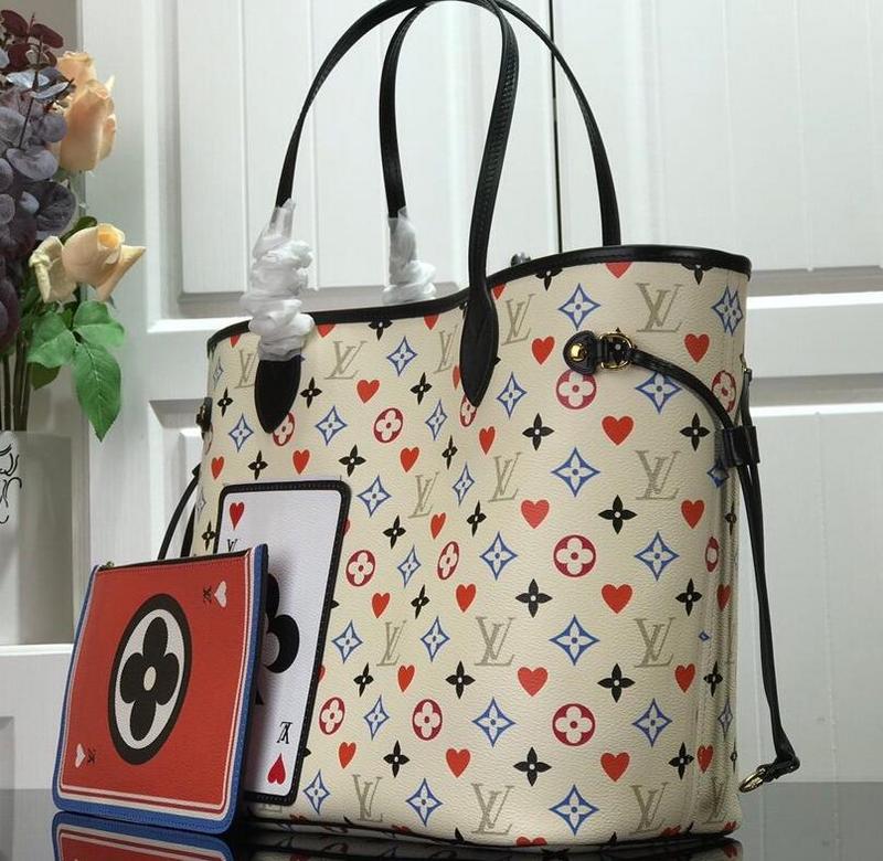 Luxe Touch Bags -   2674