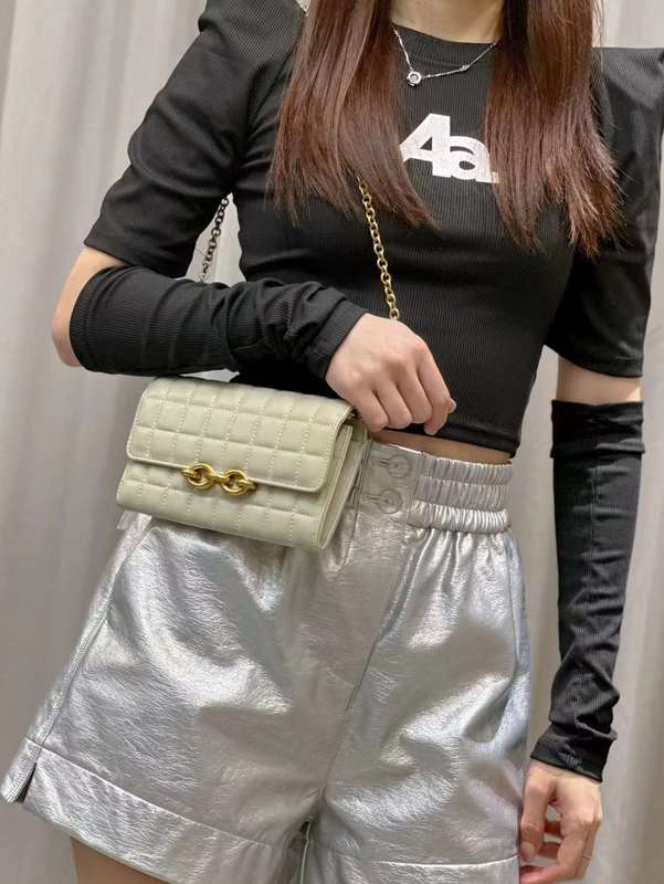 Luxe Touch - SLY Bags 623