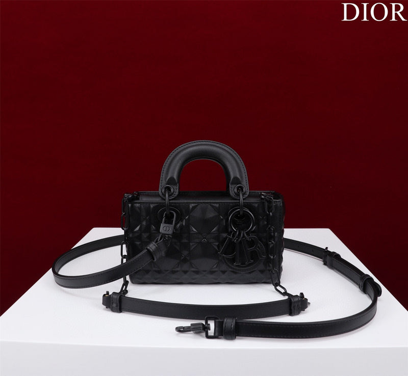 LTB - Luxe Touch Bags - 1662