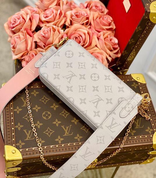 Luxe Touch Bags -   2962