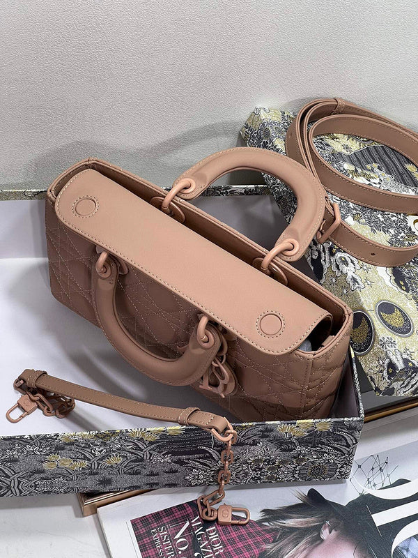 LTB - Luxe Touch Bags - 517