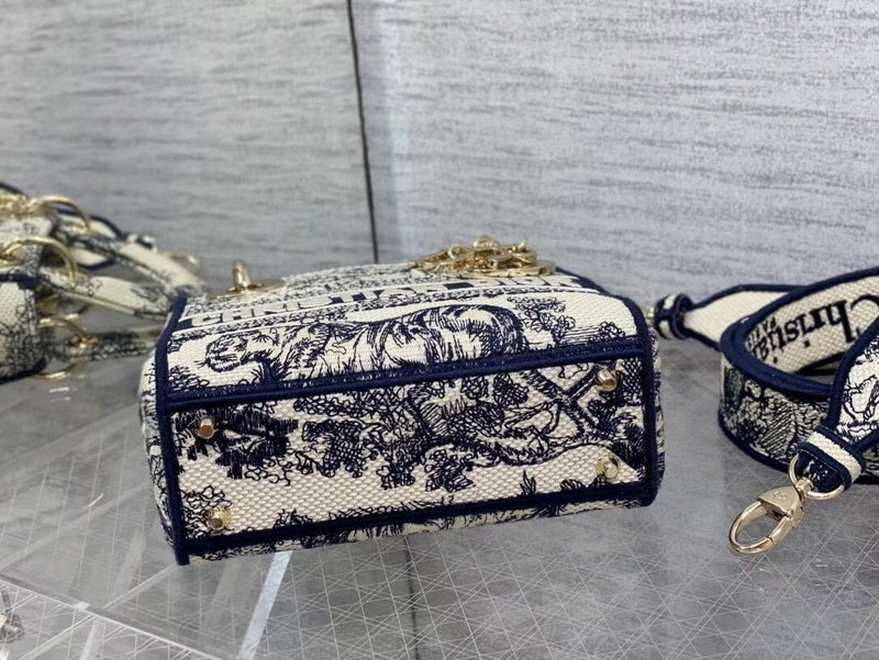 LTB - Luxe Touch Bags - 2220