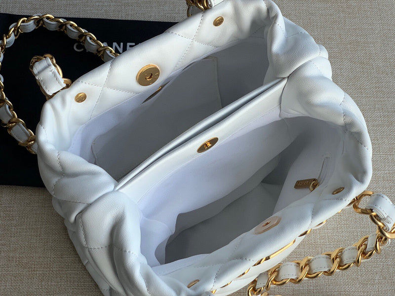 Luxe Touch Bags 

 -  Bags - 2892