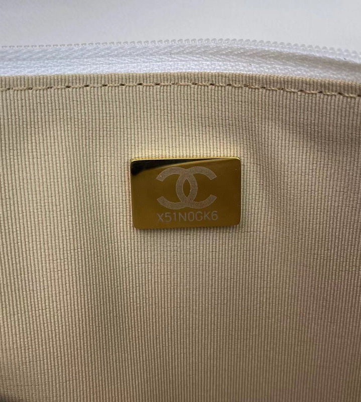 Luxe Touch Bags 

 -  Bags - 3048