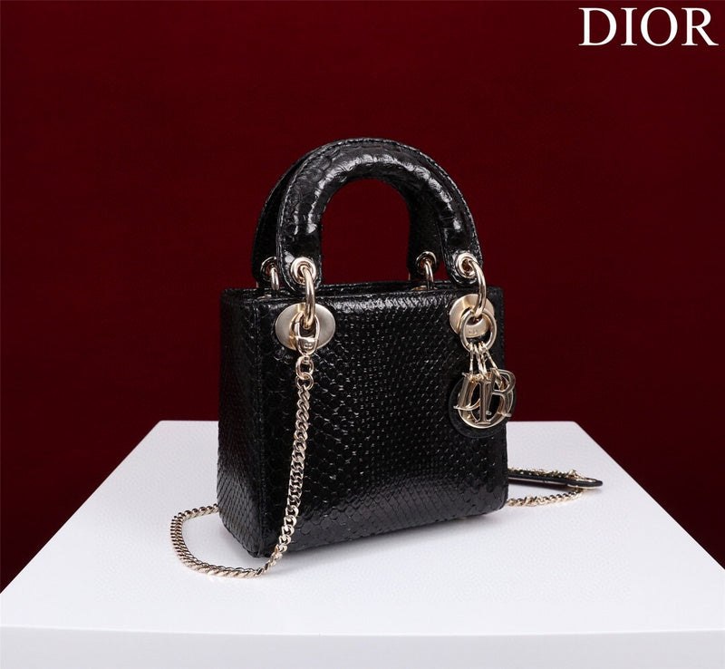 LTB - Luxe Touch Bags - 102