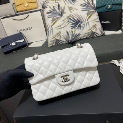 Luxe Touch Bags 

 -  Bags - 3230
