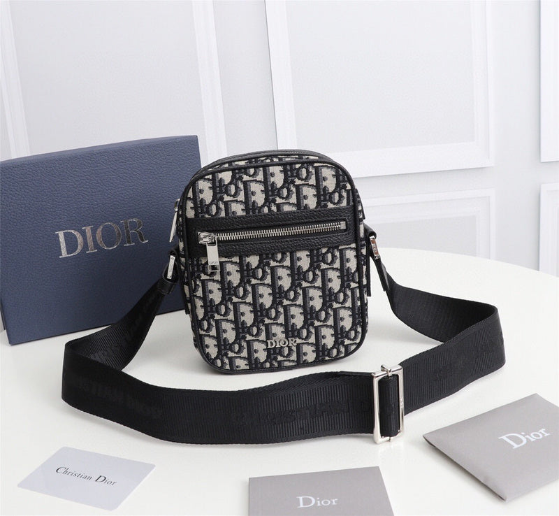 LTB - Luxe Touch Bags - 1522