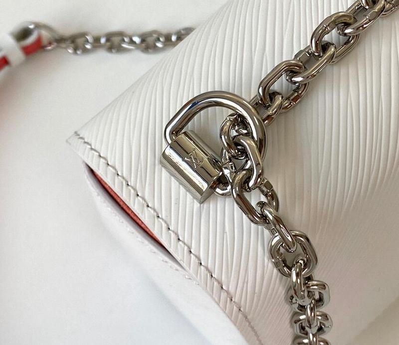 Luxe Touch Bags -   2923